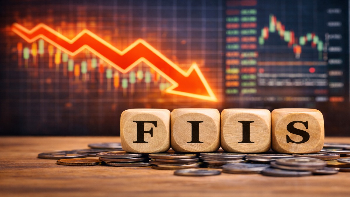 Why Do FIIs Sell in the Indian Stock Market? Complete Analysis for Investors
